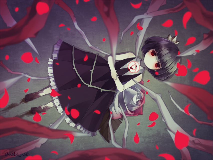 1girl bare_shoulders barefoot black_dress black_hair blush crown dress flower from_above hands_on_own_stomach kake_(kuromitsu) looking_at_viewer lying mini_crown no_mouth on_back own_hands_together petals red_eyes rose rose_(rose_to_tasogare_no_kojou) rose_to_tasogare_no_kojou short_hair sleeveless sleeveless_dress solo thorns twitter_username white_flower white_rose