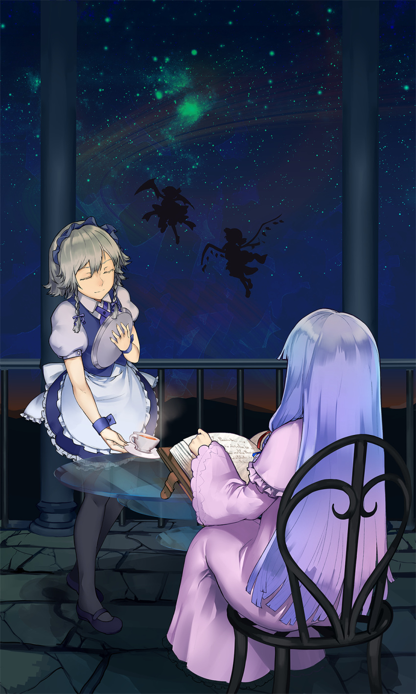 4girls apron bat_wings black_legwear blue_bow blue_footwear book bow braid capelet chair closed_eyes commentary_request cup dusk flandre_scarlet from_behind glass_table hair_bow hat highres izayoi_sakuya light_smile long_hair long_sleeves maid maid_apron maid_headdress multiple_girls nebula night night_sky no_hat no_headwear open_book patchouli_knowledge plate purple_hair reading remilia_scarlet shoes short_hair short_sleeves silhouette silver_hair sitting sky soku_(bluerule-graypray) star_(sky) starry_sky steam table tea teacup the_embodiment_of_scarlet_devil touhou twin_braids very_long_hair wide_sleeves wings wrist_cuffs
