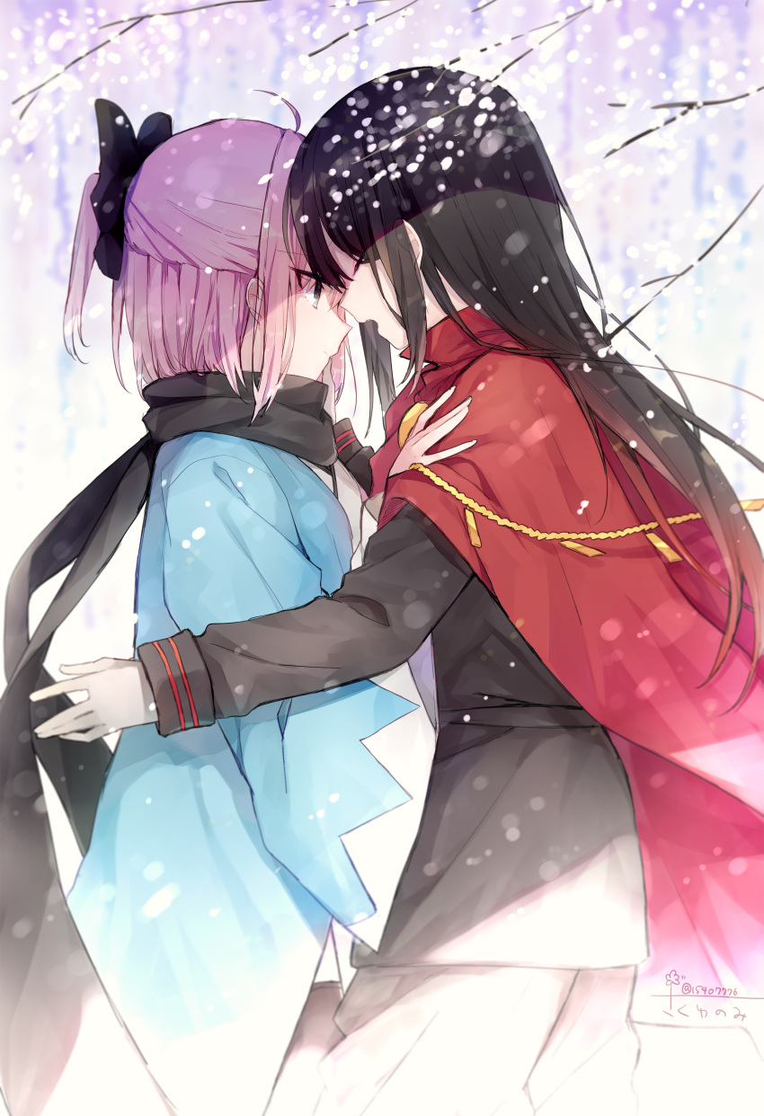 2girls absurdres black_bow black_hair black_jacket black_legwear black_scarf blonde_hair bow brown_eyes cape closed_eyes cowboy_shot fate/grand_order fate_(series) floating_hair from_side gloves hair_bow haori highres jacket japanese_clothes long_hair military_jacket multiple_girls oda_nobunaga_(fate) okita_souji_(fate) okita_souji_(fate)_(all) open_mouth outdoors ponytail red_cape sakuyunomi scarf short_hair snowing standing thigh-highs twitter_username very_long_hair white_gloves