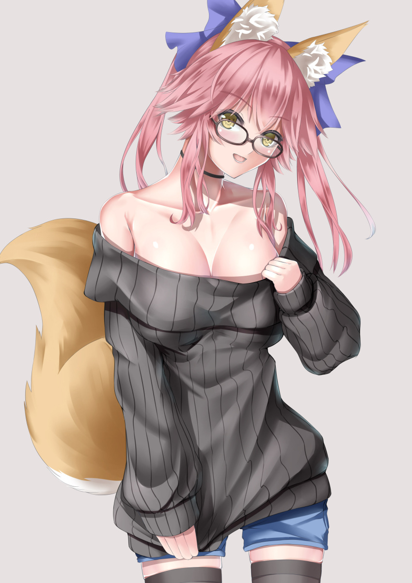 1girl :d absurdres animal_ears black-framed_eyewear black_legwear black_sweater blue_bow blue_shorts bow breasts choker cleavage clothes_pull collarbone cowboy_shot eyebrows_visible_through_hair fate/grand_order fate_(series) floating_hair fox_ears fox_tail glasses grey_background hair_bow highres kamehito large_breasts long_hair looking_at_viewer open_mouth pink_hair ponytail pulled_by_self ribbed_sweater short_shorts shorts simple_background smile solo standing sweater sweater_pull tail tamamo_(fate)_(all) tamamo_no_mae_(fate) thigh-highs yellow_eyes zettai_ryouiki