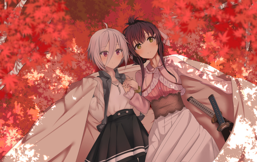 2girls 80mph ahoge autumn autumn_leaves black_hair blanket blanket_grab blouse commentary couple dappled_sunlight dress folded_ponytail green_eyes hair_ornament hair_ribbon hairclip hand_holding itomi_sayaka jewelry katana leaf long_hair lying maple_leaf maple_tree multiple_girls necklace on_back outdoors ribbon sheath sheathed short_hair skirt sunlight sword toji_no_miko tree vest violet_eyes weapon white_hair yanase_mai yuri