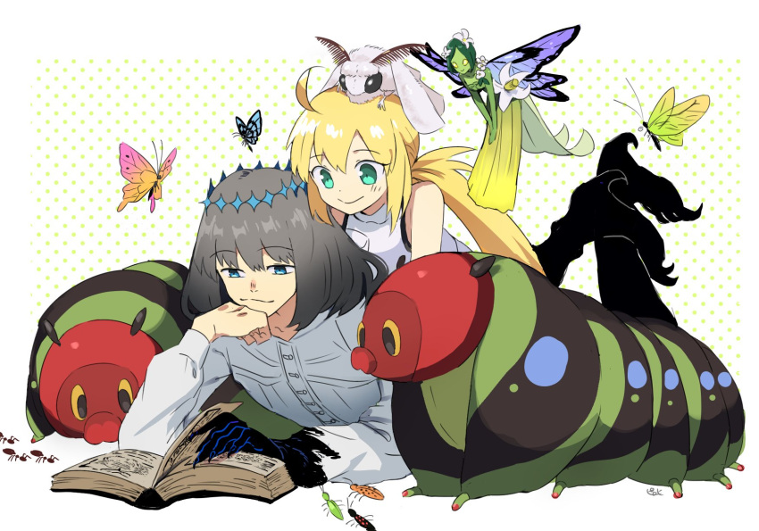 1boy 1girl ahoge ant artoria_pendragon_(caster)_(fate) artoria_pendragon_(fate) bangs black_hair blonde_hair bug butterfly caterpillar crown eyebrows_visible_through_hair fairy fate/grand_order fate_(series) flower green_eyes hair_flower hair_ornament head_on_hand highres lying moth oberon_(fate) on_stomach pirohi_(pirohi214) reading signature simple_background spoilers younger