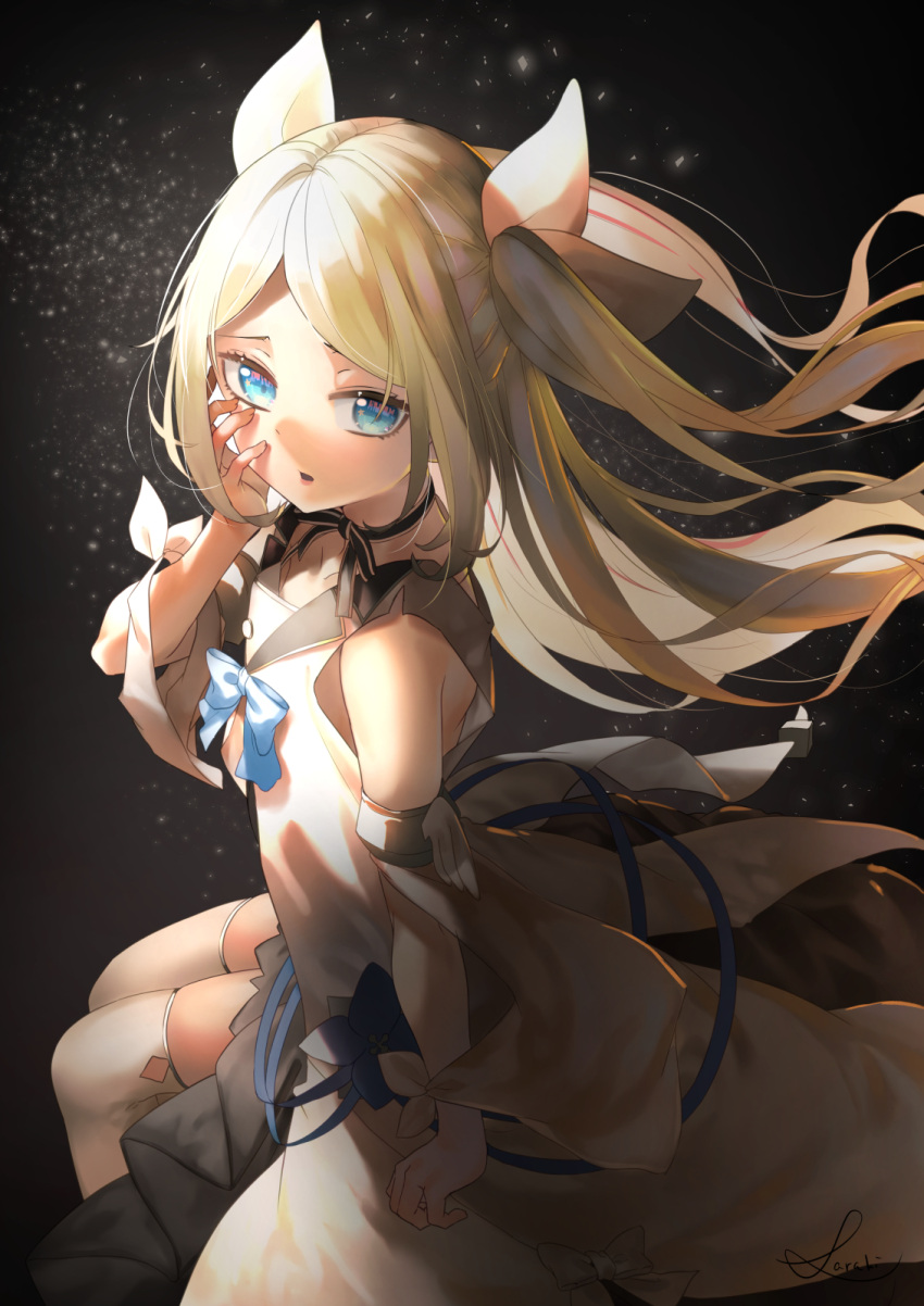 1girl bangs bare_shoulders blonde_hair blue_bow blue_eyes bow collarbone commentary_request dress fingernails hair_ribbon hand_on_own_face hand_up highres long_hair looking_at_viewer looking_to_the_side original parted_bangs parted_lips ribbon saraki signature sitting sky sleeveless sleeveless_dress solo star_(sky) starry_sky thigh-highs two_side_up very_long_hair white_dress white_legwear white_ribbon
