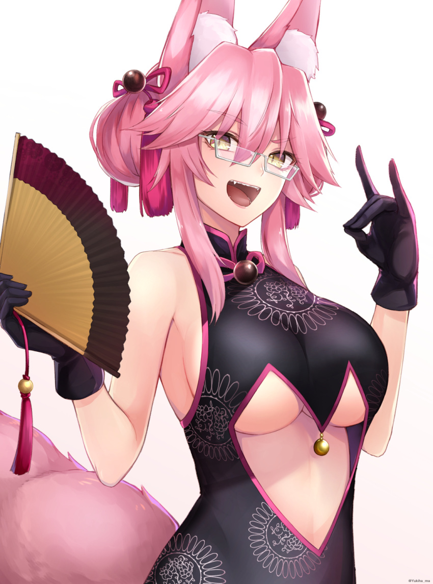 1girl animal_ear_fluff animal_ears bangs bare_shoulders bell black_dress blush breasts center_opening china_dress chinese_clothes dress fan fate/grand_order fate_(series) folding_fan fox_ears fox_girl fox_tail glasses hair_between_eyes highres jingle_bell koyanskaya large_breasts long_hair looking_at_viewer pink_hair sidelocks simple_background smile solo tail tassel tied_hair under_boob white_background yellow_eyes yukihama