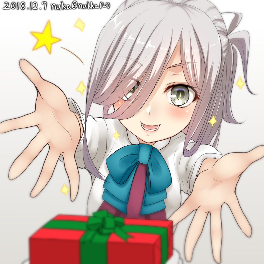 +_+ 1girl artist_name asashimo_(kantai_collection) blurry bow bowtie box dated depth_of_field foreshortening gift gift_box grey_eyes grey_hair hair_over_one_eye highres kantai_collection long_hair long_sleeves looking_at_viewer nuka_(nvkka) open_mouth outstretched_arms ponytail reaching_out school_uniform shirt smile solo sparkle sparkling_eyes star white_shirt