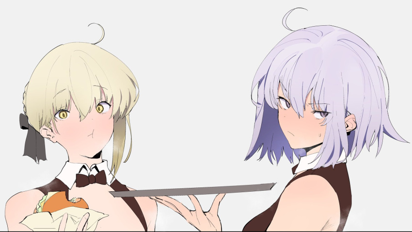 2girls :t ahoge artoria_pendragon_(all) black_bow blonde_hair blush bow bowtie brown_legwear closed_mouth commentary_request detached_collar eating fate/grand_order fate_(series) food grey_hair hair_between_eyes hair_bow hamburger highres holding holding_food jeanne_d'arc_(alter)_(fate) jeanne_d'arc_(fate)_(all) jikatarou looking_at_viewer multiple_girls saber_alter short_hair sweatdrop tray violet_eyes wing_collar yellow_eyes