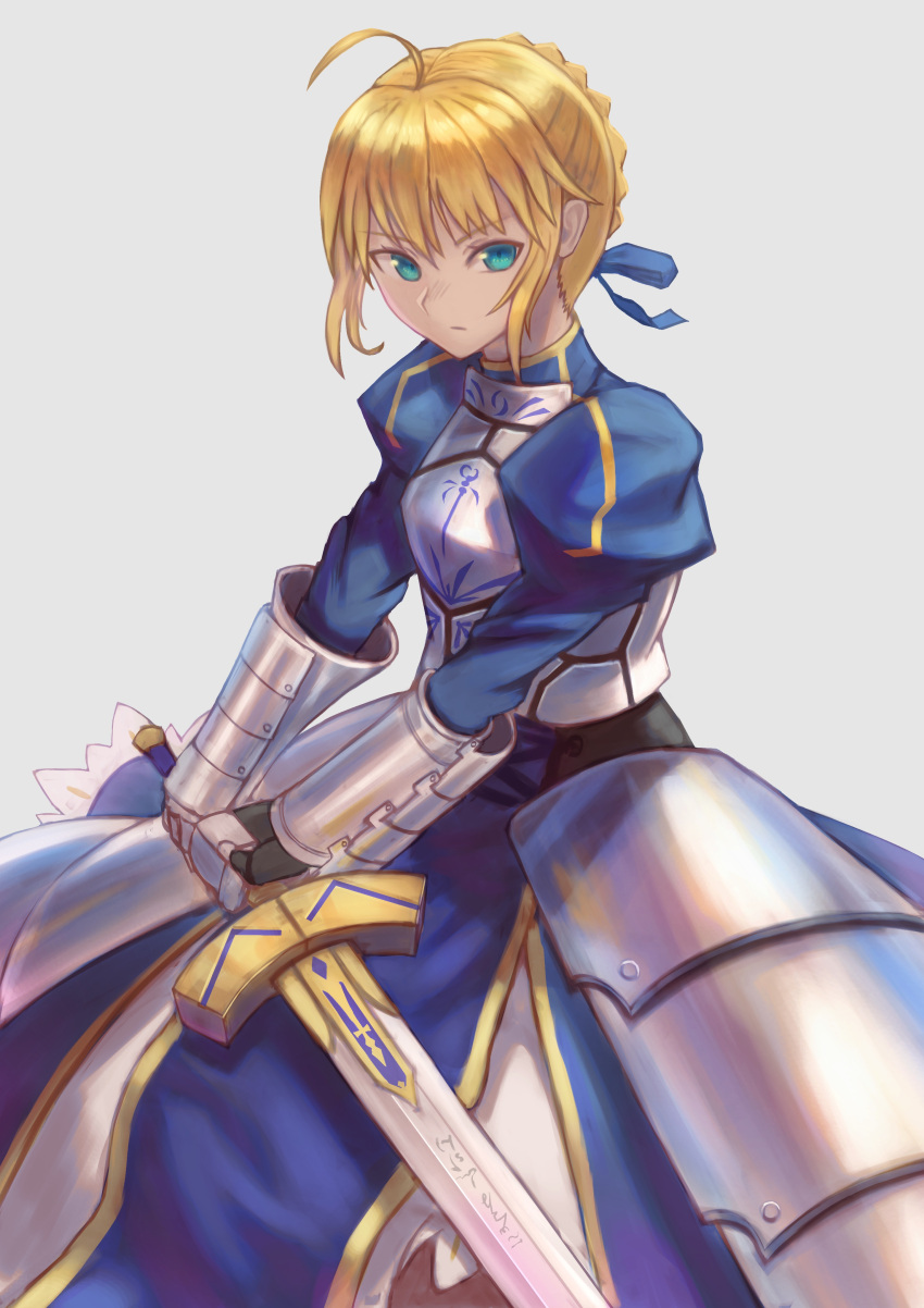 1girl absurdres ahoge aqua_eyes armor armored_dress artoria_pendragon_(all) blonde_hair blue_dress blue_ribbon braided_bun dress excalibur eyebrows_visible_through_hair fate/stay_night fate_(series) faulds gauntlets grey_background hair_ribbon highres holding holding_sword holding_weapon looking_at_viewer ribbon saber short_hair simple_background solo standing sword tied_hair weapon yorishiem