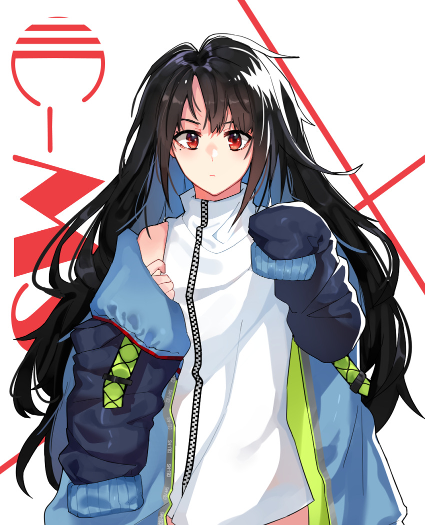 1girl 3o_c bare_shoulders black_hair c-ms_(girls_frontline) character_name commentary cowboy_shot expressionless girls_frontline hair_between_eyes highres jacket long_hair looking_at_viewer messy_hair mole mole_under_eye off_shoulder oversized_clothes red_eyes shade simple_background turtleneck very_long_hair zipper