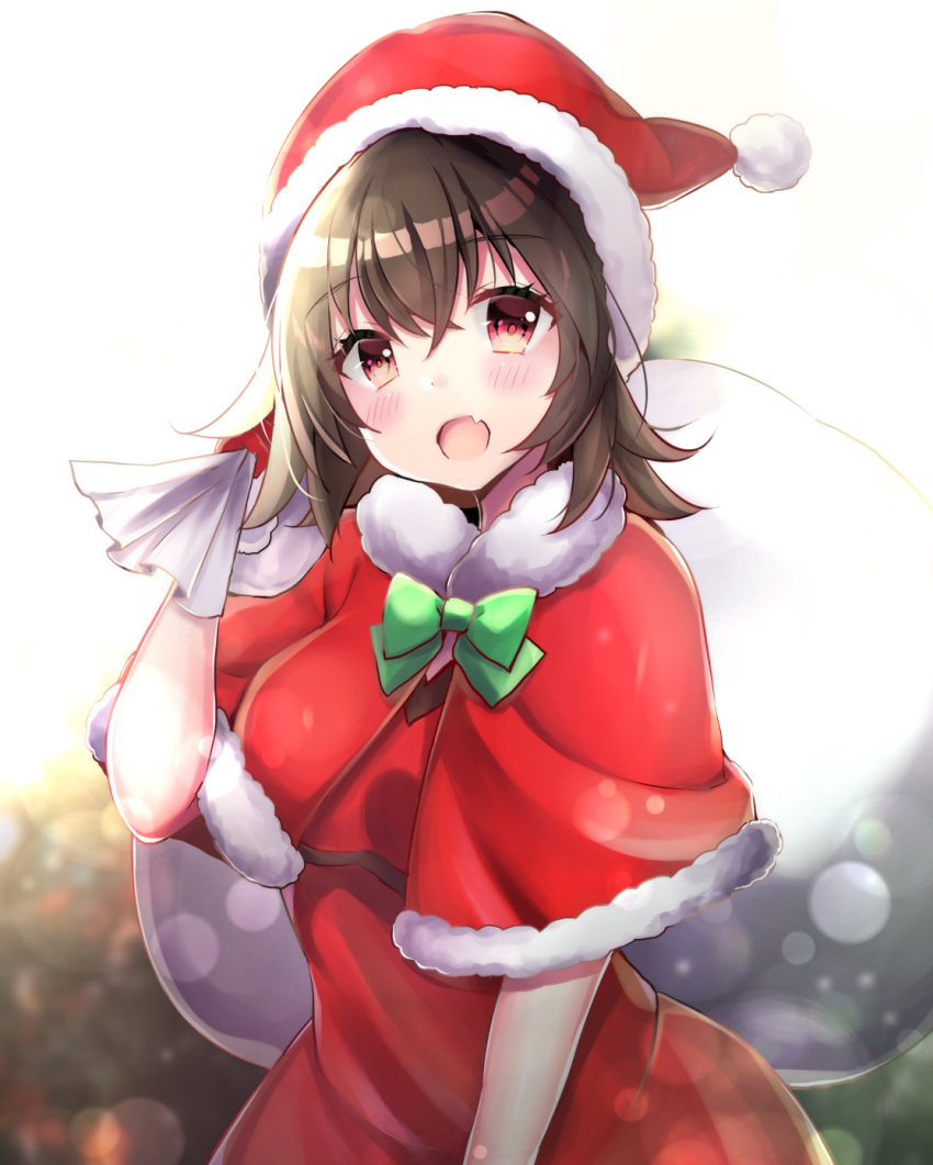 1girl :d bangs blush bow brown_hair capelet commentary_request dress eyebrows_visible_through_hair fang fur-trimmed_capelet fur-trimmed_hat fur_collar fur_trim gloves green_bow hair_between_eyes hat head_tilt highres holding holding_sack looking_at_viewer minami_saki open_mouth original red_capelet red_dress red_eyes red_gloves red_hat sack santa_costume santa_hat smile solo upper_body