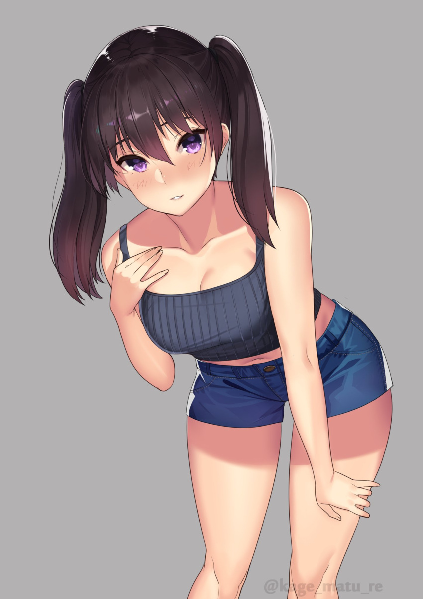 1girl bangs bare_shoulders black_hair blue_shorts blush breasts collarbone grey_background grey_camisole highres hips kagematsuri large_breasts leaning_forward long_hair looking_at_viewer original parted_lips short_shorts shorts simple_background smile solo thighs twintails violet_eyes