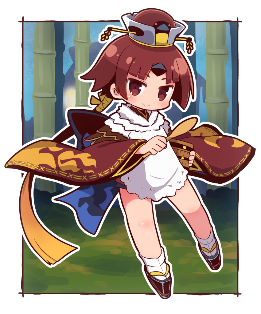 &gt;:) 1girl apron bamboo bangs benienma_(fate/grand_order) black_footwear blue_sky blush brown_eyes brown_hair brown_hat brown_kimono chibi closed_mouth commentary_request day eyebrows_visible_through_hair fate/grand_order fate_(series) full_body gradient_hair hat head_tilt highres holding holding_spoon japanese_clothes kimono long_sleeves multicolored_hair naga_u orange_hair outline parted_bangs platform_footwear short_kimono sky smile socks solo spoon tabi v-shaped_eyebrows white_apron white_legwear white_outline wide_sleeves wooden_spoon zouri