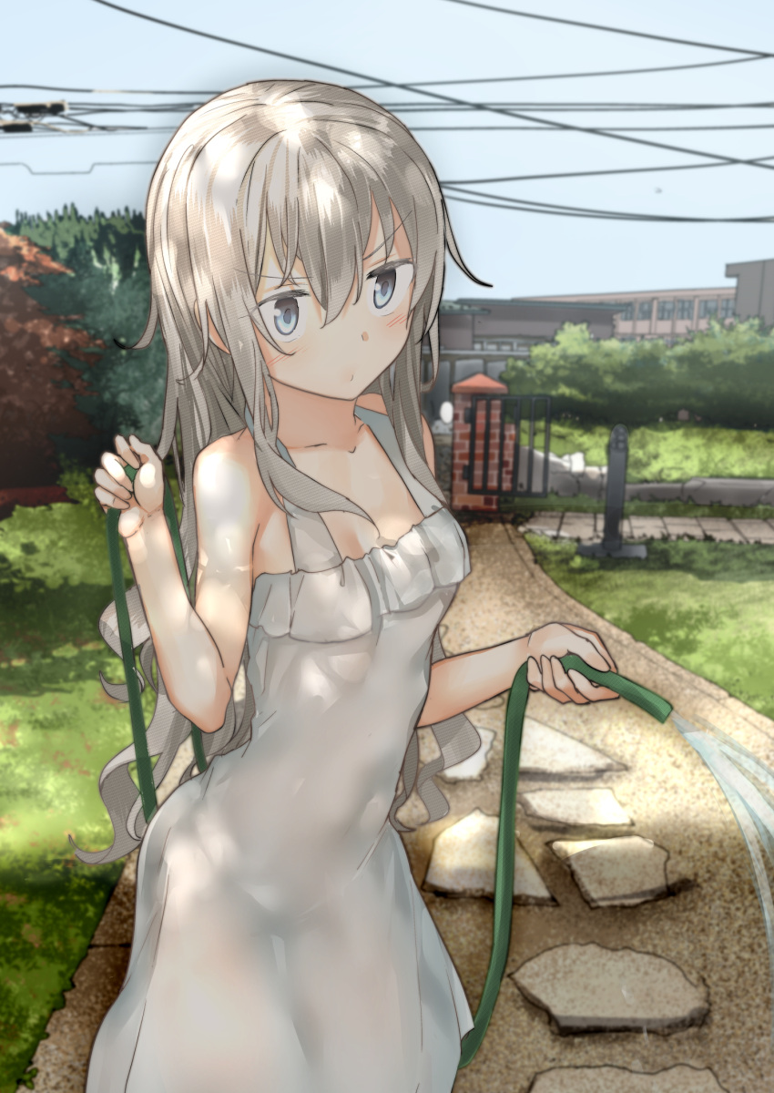 1girl araido_kagiri bangs bare_arms bare_shoulders blue_eyes blue_sky blush breasts building closed_mouth collarbone day dress gate grass hair_between_eyes hand_up highres holding hose long_hair original outdoors pavement power_lines sanpaku sidelocks silver_hair sky sleeveless sleeveless_dress small_breasts solo standing tree v-shaped_eyebrows water wavy_hair white_dress