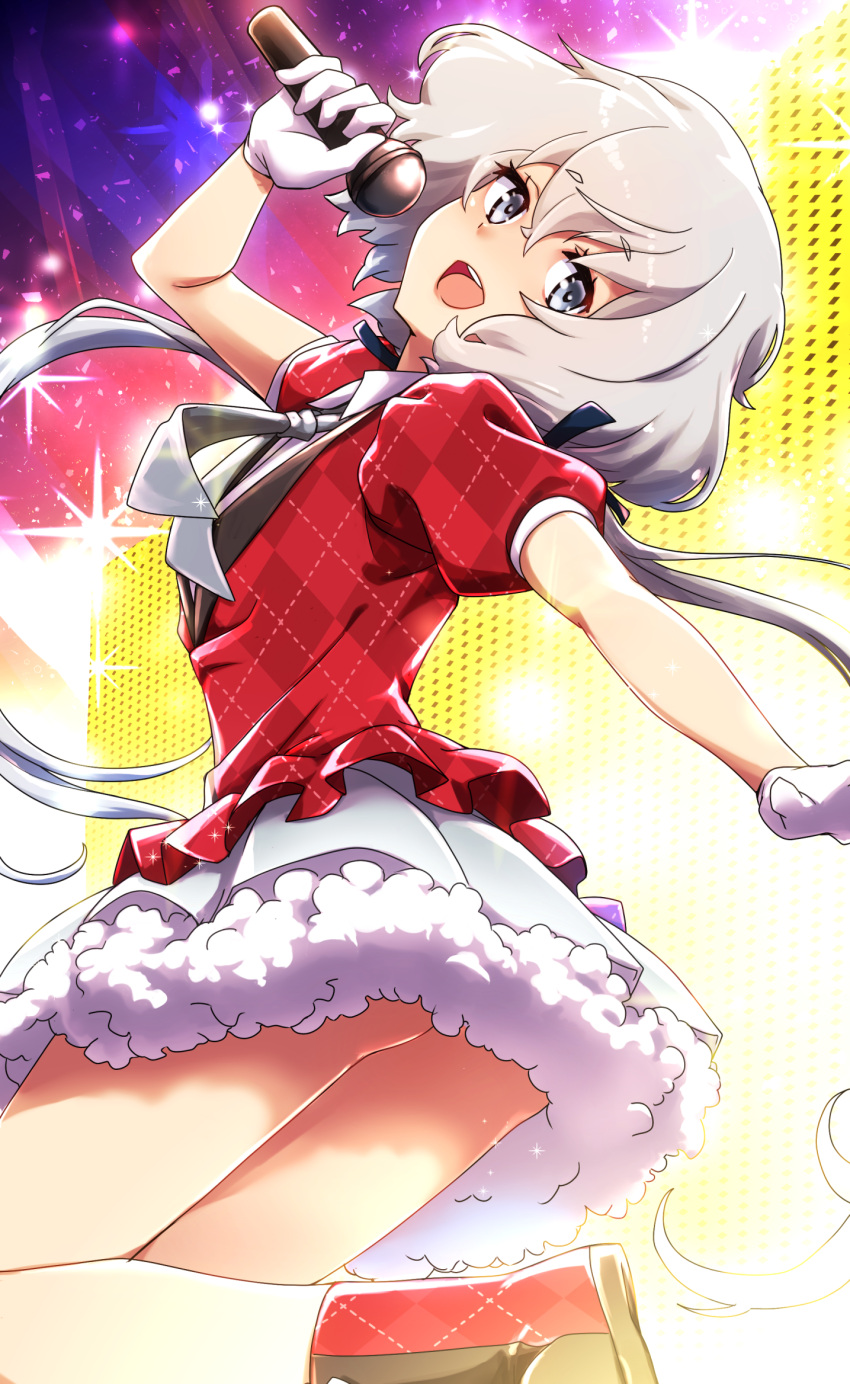 1girl :d argyle ass bangs boots collared_shirt commentary_request eyebrows_visible_through_hair floating_hair from_side fur-trimmed_skirt gloves grey_eyes grey_neckwear hand_up head_tilt highres holding holding_microphone kobamiso_(kobalt) konno_junko leg_up long_hair looking_at_viewer looking_back low_twintails microphone miniskirt necktie open_mouth puffy_short_sleeves puffy_sleeves red_footwear red_shirt shirt short_sleeves silver_hair skirt smile solo stage_lights thighs twintails unmoving_pattern upper_teeth very_long_hair white_gloves white_skirt wing_collar zombie_land_saga