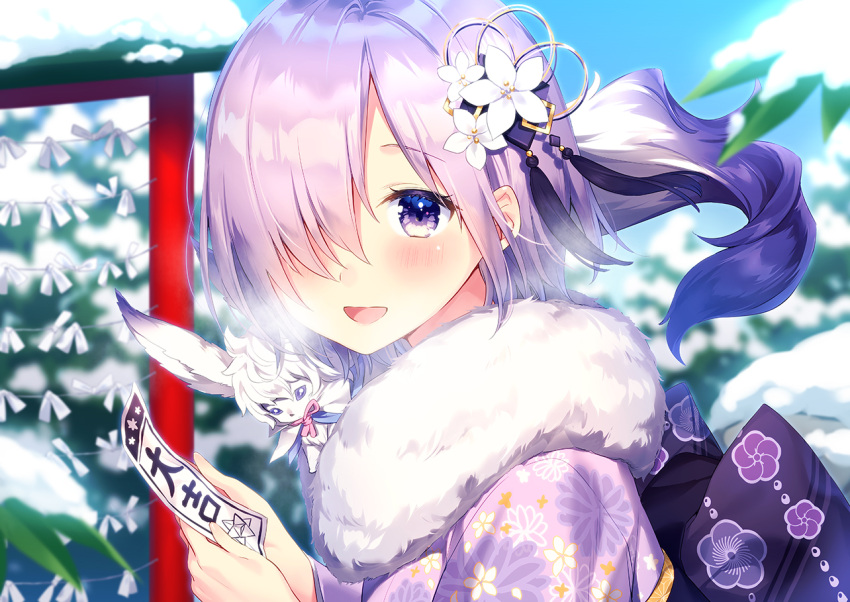 1girl :d bangs blue_sky blurry blurry_background blush bow commentary_request creature day depth_of_field eyebrows_visible_through_hair fate/grand_order fate_(series) floral_print flower fou_(fate/grand_order) fur_collar hair_flower hair_ornament hair_over_one_eye holding japanese_clothes kimono looking_at_viewer looking_to_the_side mash_kyrielight masuishi_kinoto omikuji open_mouth outdoors pink_hair print_kimono purple_bow purple_kimono sky smile snow upper_body violet_eyes white_flower