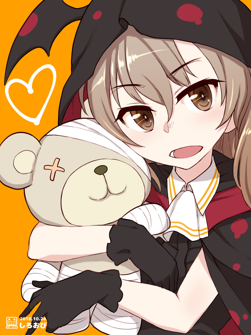 1girl absurdres alternate_costume artist_logo artist_name bandage bat_wings black_capelet black_dress black_gloves boko_(girls_und_panzer) brown_eyes capelet collared_dress commentary cravat dress eyebrows_visible_through_hair girls_und_panzer gloves halloween halloween_costume head_tilt heart heart-shaped_pupils highres holding holding_stuffed_animal light_brown_hair long_hair looking_at_viewer open_mouth orange_background shimada_arisu shiroobi_(whitebeltmaster) smile solo standing stuffed_animal stuffed_toy symbol-shaped_pupils teddy_bear upper_body white_neckwear winged_hoodie wings