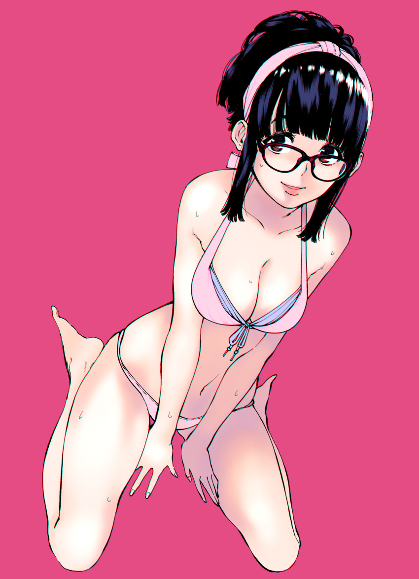 1girl absurdres aka_shiro_kiiro bangs bare_arms bare_legs bare_shoulders barefoot between_legs bikini black_hair blunt_bangs breasts cleavage collarbone commentary_request fingernails full_body glasses groin hairband hand_between_legs highres large_breasts looking_at_viewer medium_breasts midriff navel open_mouth original pink_bikini purple_background red-framed_eyewear short_hair sidelocks simple_background smile solo stomach sweat swimsuit