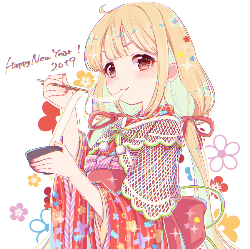 1girl 2019 aozora_saishiki blonde_hair blush chopsticks commentary_request eating floral_background futaba_anzu hair_ribbon happy_new_year highres idolmaster idolmaster_cinderella_girls japanese_clothes kimono long_hair long_sleeves looking_at_viewer low_twintails mochi new_year red_eyes red_kimono red_ribbon ribbon solo twintails white_background wide_sleeves