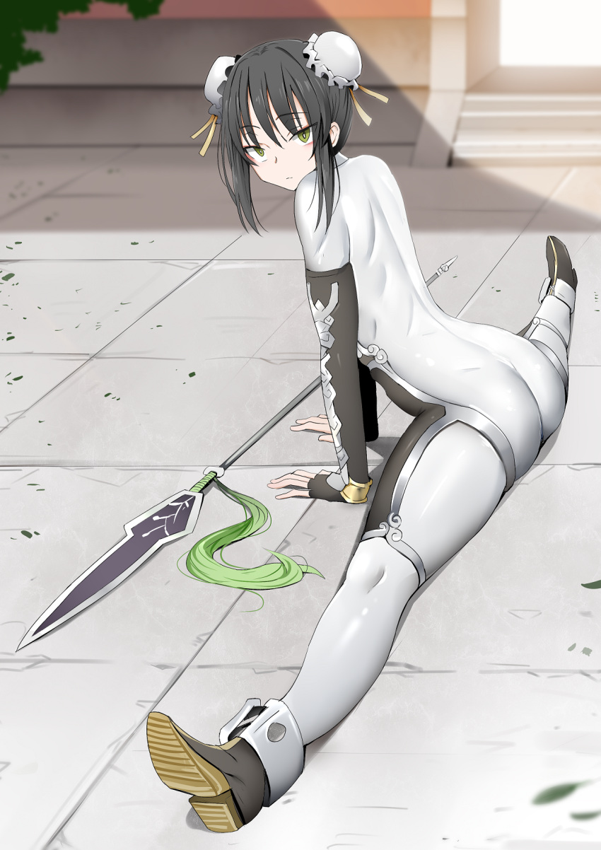1girl ankle_boots arm_support ass bangs black_footwear black_gloves black_hair blurry bodysuit boots bright_pupils bun_cover commentary_request day depth_of_field expressionless eyebrows_visible_through_hair fate/grand_order fate_(series) fingerless_gloves foreshortening from_side gloves green_eyes highres leaning_forward looking_at_viewer looking_to_the_side on_floor outdoors polearm qin_liangyu_(fate) ryu_jiao sanpaku short_hair_with_long_locks sidelocks solo spear split tsurime weapon white_bodysuit