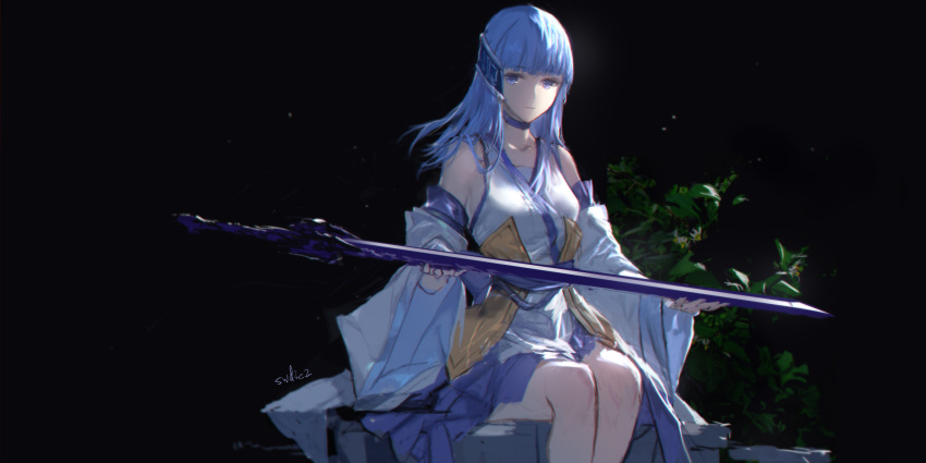 1girl artist_name bangs bare_legs bare_shoulders black_background blue_choker blue_eyes blue_hair breasts choker closed_mouth collarbone copyright_request detached_sleeves expressionless eyebrows_visible_through_hair highres holding holding_sword holding_weapon japanese_clothes kimono light long_hair long_sleeves looking_at_viewer medium_breasts negative_space plant sitting solo swd3e2 sword weapon white_kimono wide_sleeves