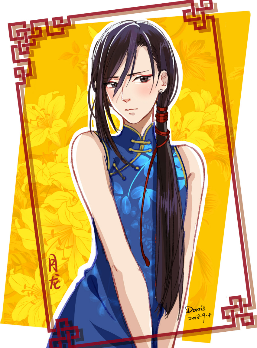 1boy 2018 androgynous banana_fish black_hair blush brown_eyes china_dress chinese_clothes dated dorris dress earrings flower highres jewelry lee_yue-lung male_focus ponytail