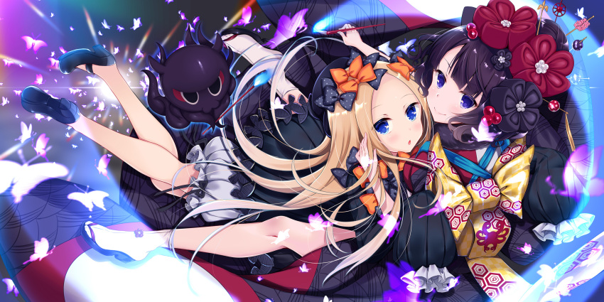 2girls abigail_williams_(fate/grand_order) absurdres animal bangs black_bow black_dress black_footwear black_hat black_kimono blonde_hair bloomers blue_eyes blush bow bug butterfly calligraphy_brush checkered closed_mouth commentary_request dress fate/grand_order fate_(series) forehead hair_bow hair_ornament hat high_heels highres holding holding_paintbrush insect japanese_clothes katsushika_hokusai_(fate/grand_order) kimono ko_yu long_hair long_sleeves looking_at_viewer multiple_girls octopus orange_bow paintbrush parted_bangs parted_lips polka_dot polka_dot_bow purple_hair shoe_soles sleeves_past_fingers sleeves_past_wrists smile tabi tokitarou_(fate/grand_order) underwear very_long_hair violet_eyes white_bloomers white_legwear zouri
