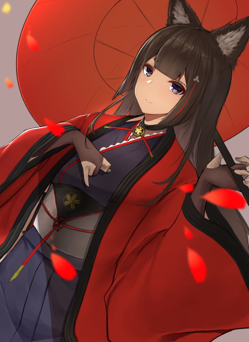 1girl amagi_(azur_lane) animal_ears azur_lane bangs black_gloves blunt_bangs breasts brown_hair chrysanthemum cowboy_shot dutch_angle eyebrows_visible_through_hair fingerless_gloves flower gloves highres isobeageage japanese_clothes kimono long_hair looking_at_viewer medium_breasts obi parasol petals purple_background sash simple_background solo straight_hair umbrella violet_eyes wide_sleeves