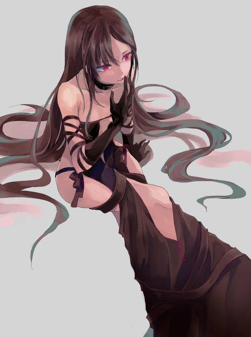 1girl absurdres bangs black_dress brown_hair center_opening choker collarbone commentary_request consort_yu_(fate) dress fate/grand_order fate_(series) highres long_hair mitu-yuki red_eyes solo strapless strapless_dress very_long_hair