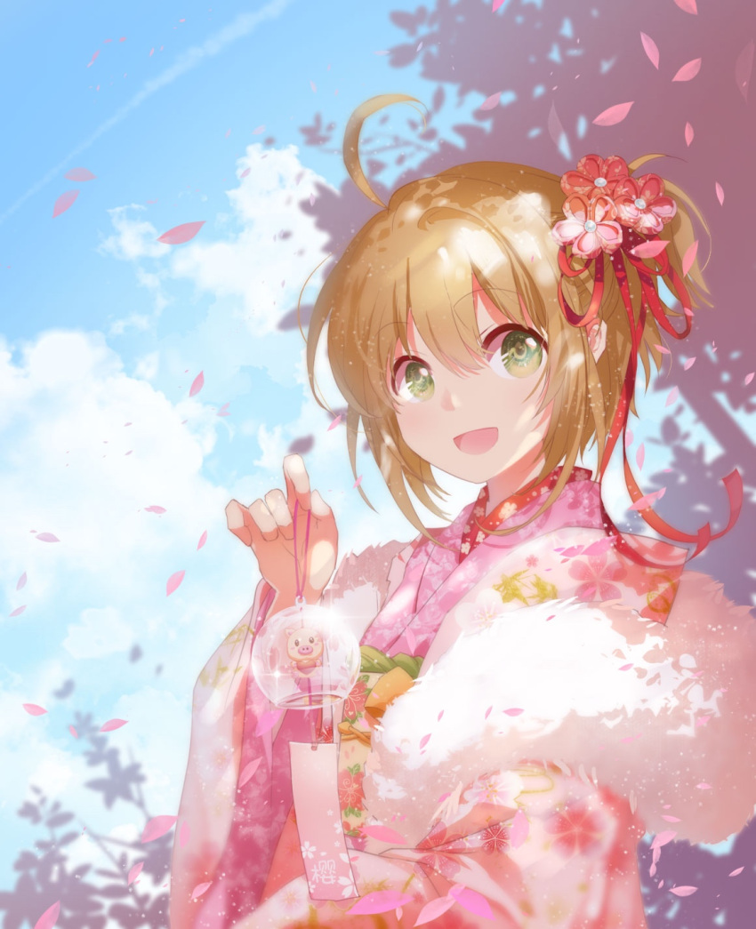 1girl :d ahoge bangs blue_sky blurry brown_hair cherry_blossoms clouds commentary_request condensation_trail day depth_of_field floral_print flower fur_collar green_eyes hair_between_eyes hair_flower hair_ornament hair_ribbon hand_up happy_new_year highres holding japanese_clothes kimono long_sleeves looking_at_viewer new_year open_mouth original outdoors petals pink_kimono print_kimono red_flower red_ribbon ribbon shangguan_feiying short_hair sidelocks sky smile solo tied_hair upper_body wide_sleeves wind_chime