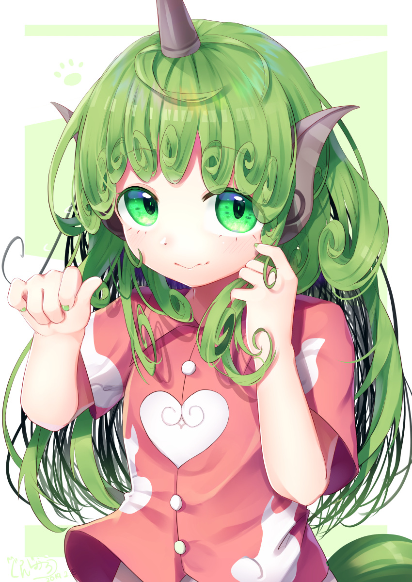 1girl absurdres commentary_request curly_hair dress_shirt fang_out green_background green_eyes green_hair gunjou_row highres horn komano_aun long_hair paw_background shirt short_sleeves simple_background smile tail touhou white_background wing_collar