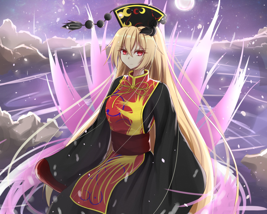 1girl abstract_background arm_up black_dress blonde_hair clouds commentary_request cowboy_shot dress eyebrows_visible_through_hair frown full_moon hair_between_eyes hat head_tilt highres junko_(touhou) long_hair long_sleeves looking_at_viewer moon musteflott419 night night_sky outdoors red_eyes sky solo tabard touhou tsurime very_long_hair water wind