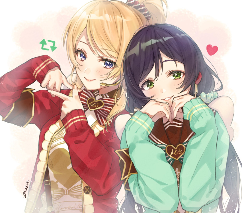 2girls ayase_eli bangs black_hair blue_eyes commentary_request green_eyes green_scrunchie green_sleeves grin hair_ornament hair_scrunchie heart highres idol long_hair looking_at_viewer love_live! love_live!_school_idol_project low_twintails microphone multiple_girls ponytail red_sweater ribbon scrunchie smile striped striped_ribbon suspenders sweater swept_bangs toujou_nozomi twintails zawawa_(satoukibi1108)