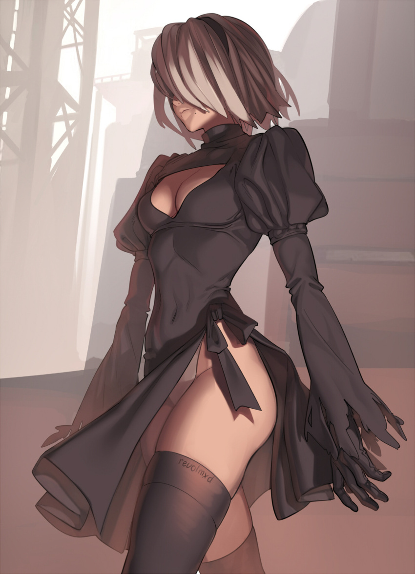 1girl artist_name black_legwear blindfold breasts cleavage cleavage_cutout gloves highres leotard lips mole mole_under_mouth nier_(series) nier_automata revolmxd short_hair silver_hair skindentation solo thigh-highs thighs white_leotard yorha_no._2_type_b