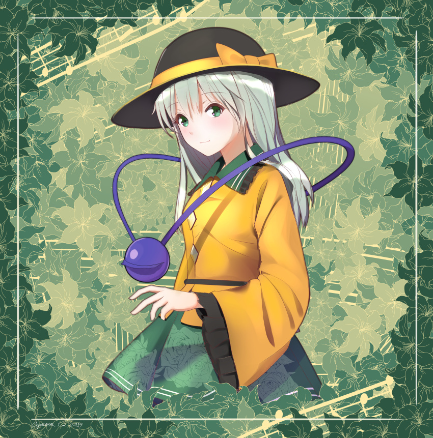 1girl absurdres black_hat blouse bow breasts collared_shirt cowboy_shot eyeball floral_print frilled_sleeves frills green_eyes green_hair green_skirt hat hat_bow hat_ribbon heart heart_of_string highres komeiji_koishi leaf leaf_background long_hair long_sleeves looking_at_viewer musical_note ribbon shirt silver_hair skirt small_breasts solo soviet_sergeant string third_eye touhou wavy_hair wide_sleeves yellow_ribbon yellow_shirt