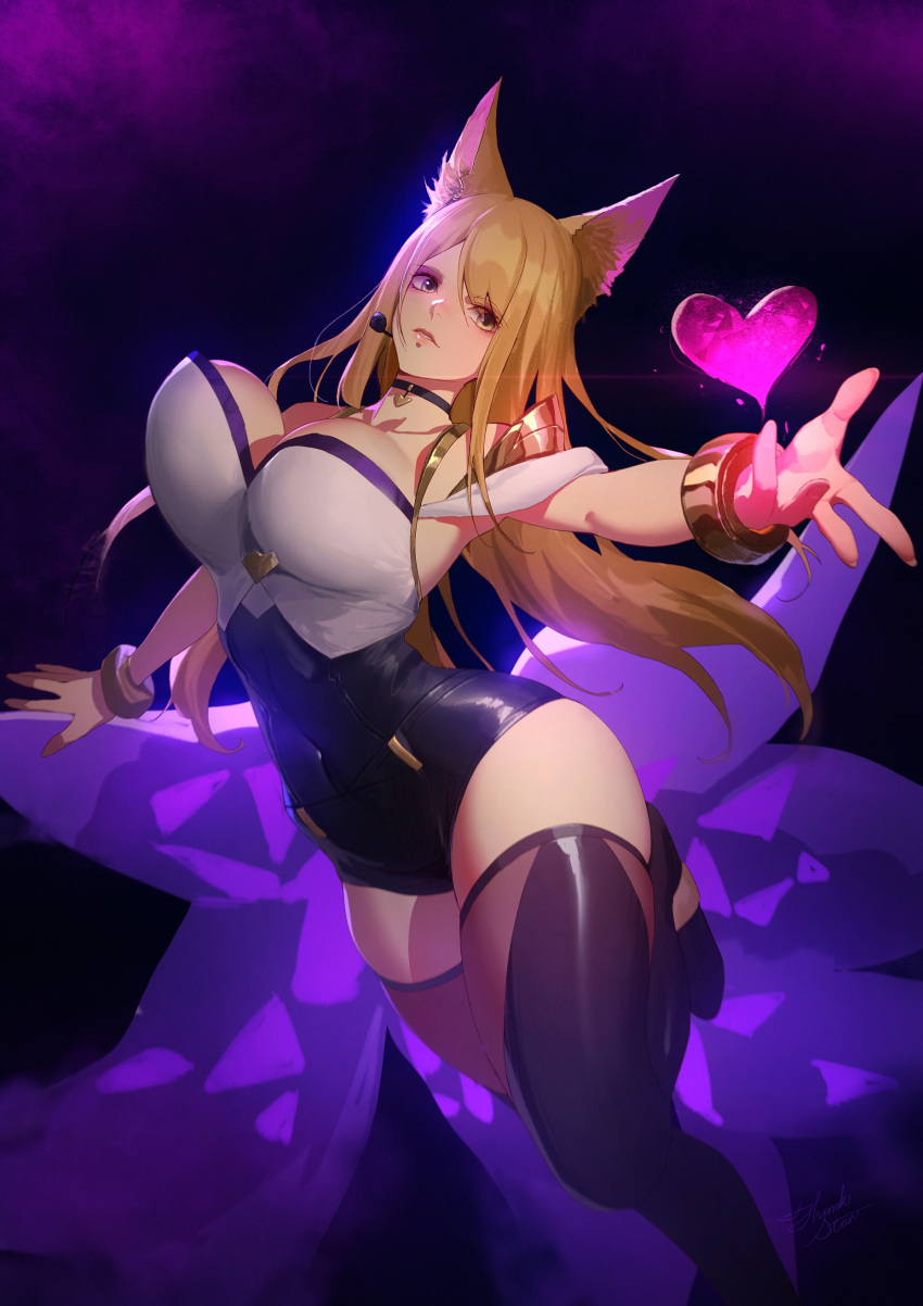 1girl absurdres ahri animal_ear_fluff animal_ears black_legwear blonde_hair bracelet breasts choker daye_bie_qia_lian fox_ears fox_tail gradient gradient_background heart highres idol jewelry k/da_(league_of_legends) k/da_ahri large_breasts league_of_legends long_hair looking_at_viewer microphone multiple_tails outstretched_arm parted_lips solo tail thigh-highs yellow_eyes