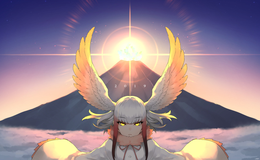 1girl 2019 backlighting bangs bird_wings blunt_bangs clouds diffraction_spikes frilled_sleeves frills happa_(cloverppd) head_wings japanese_crested_ibis_(kemono_friends) kemono_friends long_sleeves looking_at_viewer mountain multicolored_hair outdoors outstretched_arms sky solo two-tone_hair white_hair wings yellow_eyes
