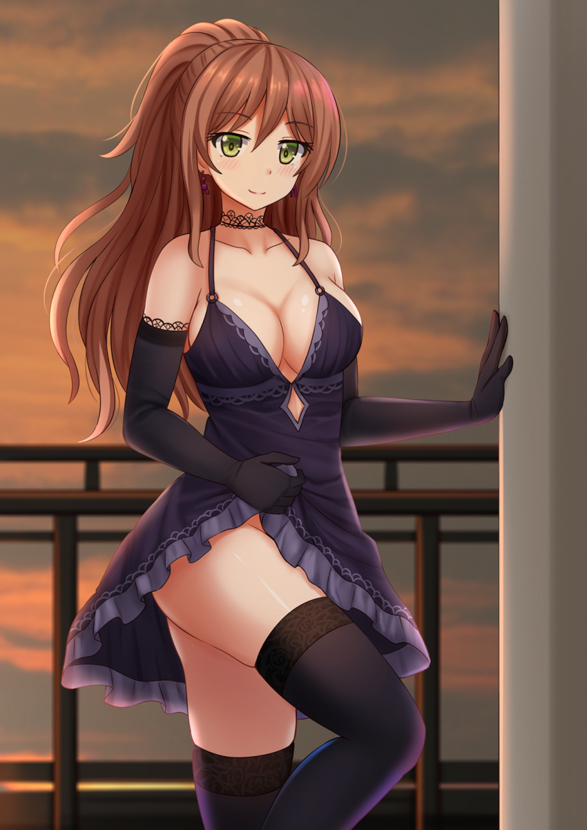 1girl bang_dream! bangs black_gloves blurry blurry_background blush breasts brown_hair cleavage closed_mouth clouds cloudy_sky collarbone commentary depth_of_field dress dress_lift elbow_gloves eyebrows_visible_through_hair gloves green_eyes groin hair_between_eyes high_ponytail highres imai_lisa kazenokaze lace lace-trimmed_gloves lifted_by_self long_hair medium_breasts ponytail purple_dress purple_legwear railing sky sleeveless sleeveless_dress smile solo standing standing_on_one_leg sunset thigh-highs very_long_hair