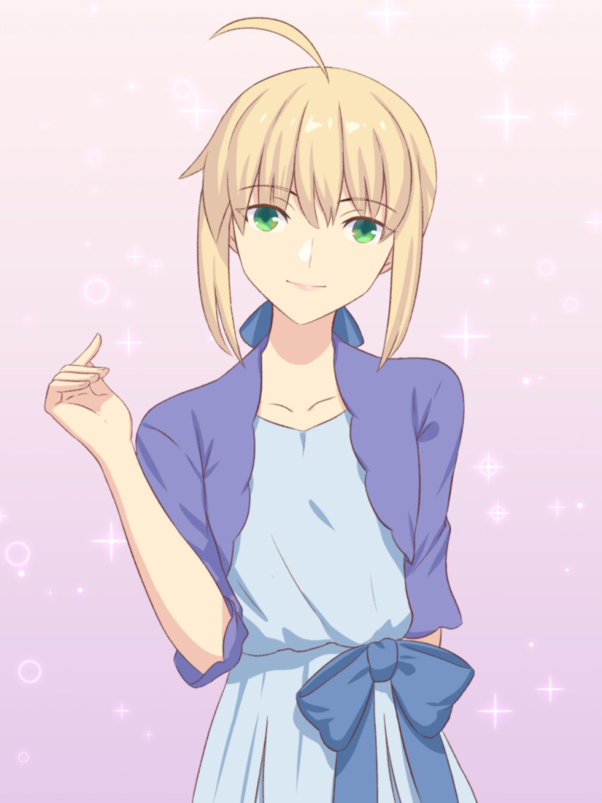 1girl ahoge arm_behind_back artoria_pendragon_(all) blonde_hair blue_bow blue_dress blue_ribbon bow collarbone dress eyebrows_visible_through_hair fate/stay_night fate_(series) fateline_alpha green_eyes hair_ribbon head_tilt highres looking_at_viewer ribbon saber shiny shiny_hair short_hair sidelocks smile solo sparkle standing