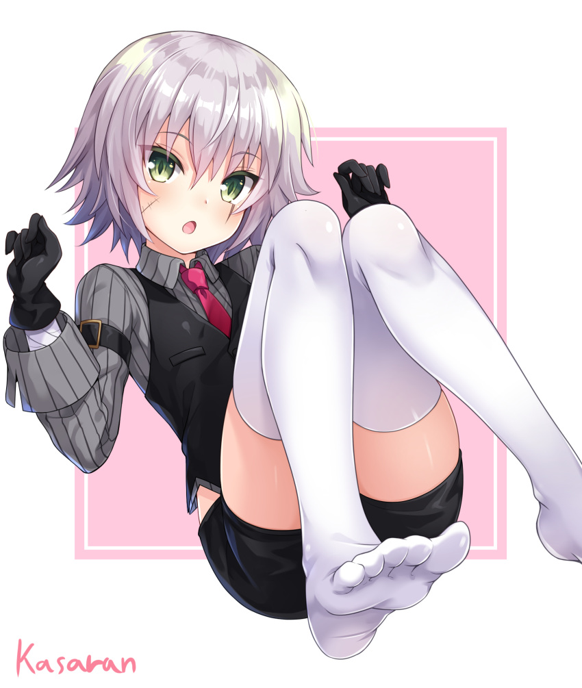 1girl :o alternate_costume arm_belt artist_name bandage bandaged_arm bandages bangs black_gloves black_shorts black_vest blush buckle collared_shirt colored_eyelashes commentary_request eyebrows_visible_through_hair facial_scar fate/grand_order fate_(series) feet gloves green_eyes grey_shirt highres jack_the_ripper_(fate/apocrypha) kasaran long_sleeves looking_at_viewer necktie open_mouth pink_background pink_neckwear scar scar_on_cheek shirt short_shorts shorts silver_hair sleeves_folded_up solo striped striped_shirt thigh-highs toes two-tone_background vertical-striped_shirt vertical_stripes vest w_arms white_background white_legwear