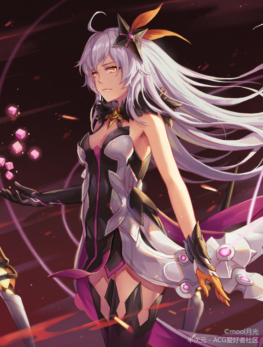 1girl ahoge armor armored_dress bangs bare_shoulders breasts cube dark_persona diamond-shaped_pupils dress elbow_gloves energy_wings expressionless eyebrows_visible_through_hair floating_hair floating_weapon fur_collar gloves glowing hair_between_eyes hair_ornament hand_up highres honkai_(series) honkai_impact_3 jewelry kiana_kaslana_(herrscher_of_the_void) long_hair looking_at_viewer medium_breasts mool_yueguang polearm sidelocks silver_hair single_elbow_glove solo spear symbol-shaped_pupils thigh-highs very_long_hair watermark weapon wind yellow_eyes