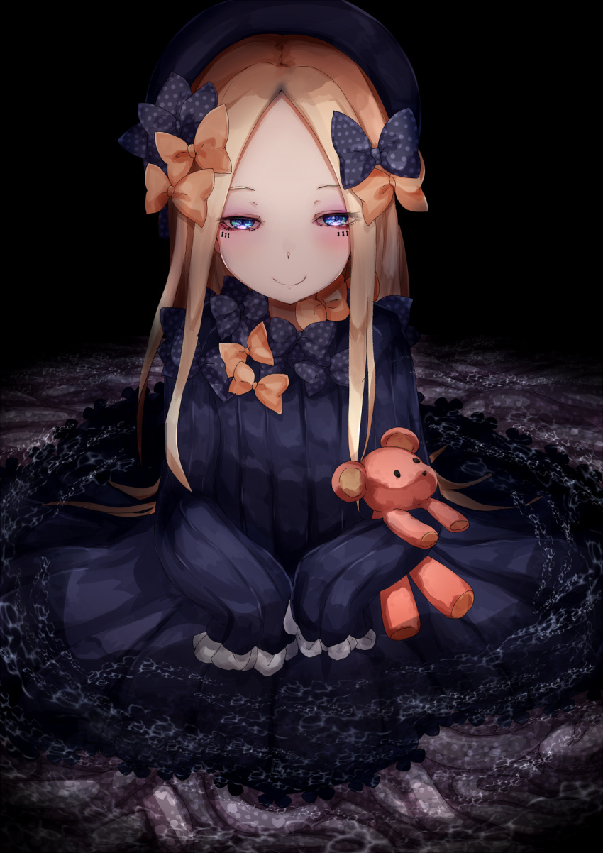 1girl abigail_williams_(fate/grand_order) bangs black_bow black_dress black_hat blonde_hair blue_eyes blush bow bug butterfly closed_mouth commentary_request dress fate/grand_order fate_(series) forehead hair_bow half-closed_eyes hat highres insect long_hair long_sleeves looking_at_viewer object_hug orange_bow parted_bangs polka_dot polka_dot_bow rai_(sakuranbo_sugar) sleeves_past_fingers sleeves_past_wrists smile solo stuffed_animal stuffed_toy teddy_bear tentacle very_long_hair
