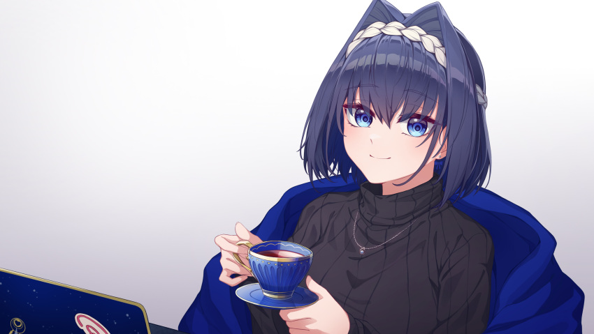 1girl absurdres bangs black_sweater blue_eyes blue_hair closed_mouth commentary cup english_commentary eyebrows_visible_through_hair eyes_visible_through_hair hair_between_eyes hair_intakes headband highres holding holding_cup holding_saucer hololive hololive_english long_sleeves looking_at_viewer ouro_kronii ribbed_sweater saucer short_hair smile solo sweater tang-du teacup turtleneck turtleneck_sweater upper_body virtual_youtuber white_background white_headband