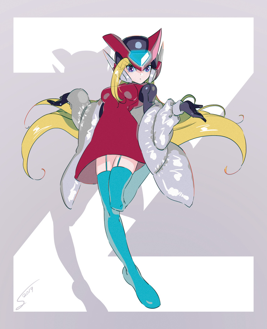 1girl android blonde_hair blue_legwear breasts coat dress female full_body genderswap genderswap_(mtf) helmet highres knees_together_feet_apart leg_up long_hair medium_breasts off_shoulder red_dress rockman rockman_zero shadow simple_background solo sumomo thigh-highs white_coat zero_(rockman) zettai_ryouiki