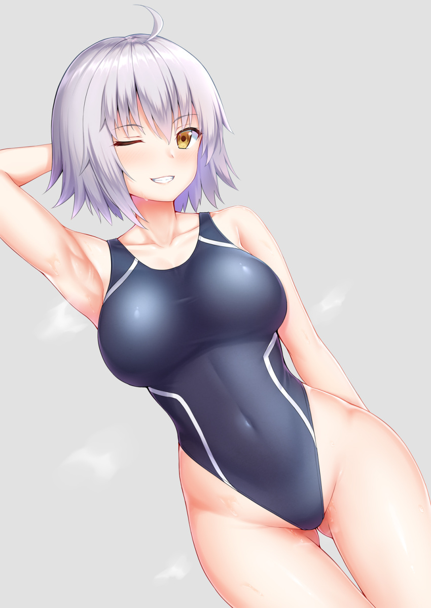 1girl ahoge alternate_costume arm_up bangs bare_arms bare_shoulders black_swimsuit blush breasts brown_eyes commentary_request competition_swimsuit dutch_angle eyebrows_visible_through_hair fate/grand_order fate_(series) gluteal_fold grey_background grin groin hair_between_eyes hand_behind_head highleg highleg_swimsuit highres jeanne_d'arc_(alter)_(fate) jeanne_d'arc_(fate)_(all) large_breasts one-piece_swimsuit one_eye_closed short_hair silver_hair simple_background smile solo swimsuit wet zuizhong
