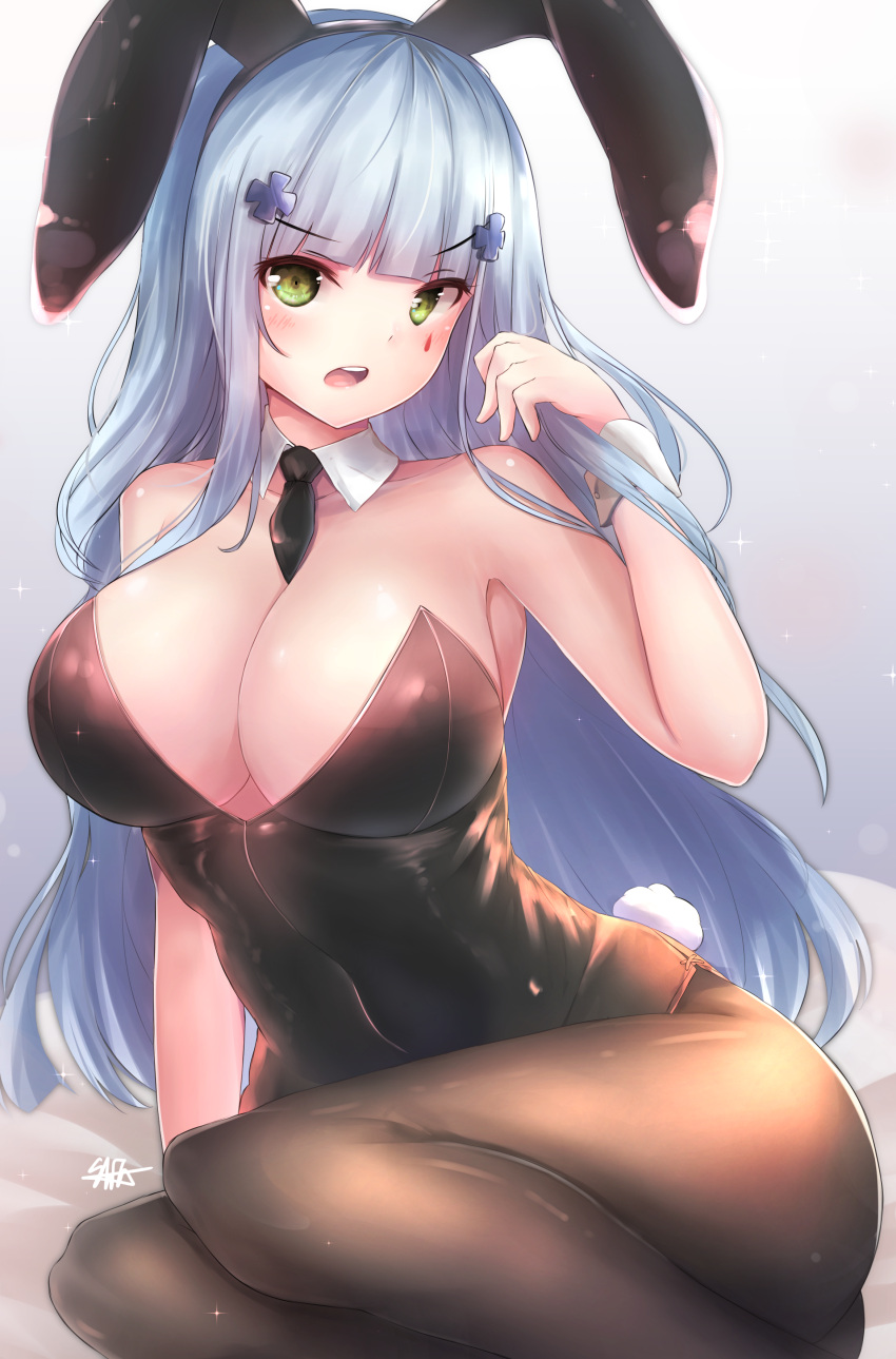 1girl :o absurdres animal_ears arm_support armpits bangs bare_arms bare_shoulders black_hairband black_legwear black_leotard black_neckwear blunt_bangs blush breasts bunny_tail bunnysuit cleavage commentary covered_navel detached_collar eyebrows_visible_through_hair facial_mark fake_animal_ears fake_tail girls_frontline gradient gradient_background green_eyes grey_background hair_ornament hairband hand_up highres hiromaster_sinta_jh hk416_(girls_frontline) large_breasts leaning_to_the_side leotard long_hair looking_at_viewer mini_necktie necktie open_mouth panties rabbit_ears round_teeth signature silver_hair sitting solo sparkle strapless strapless_leotard tail teeth underwear upper_teeth very_long_hair wrist_cuffs yokozuwari