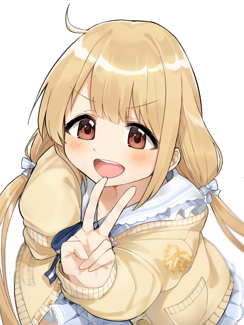 1girl :d ahoge applepie_(12711019) bangs blonde_hair blue_bow blush bow brown_eyes futaba_anzu hair_bow highres idolmaster idolmaster_cinderella_girls long_hair long_sleeves looking_at_viewer low_twintails open_mouth simple_background smile solo teeth twintails v white_background