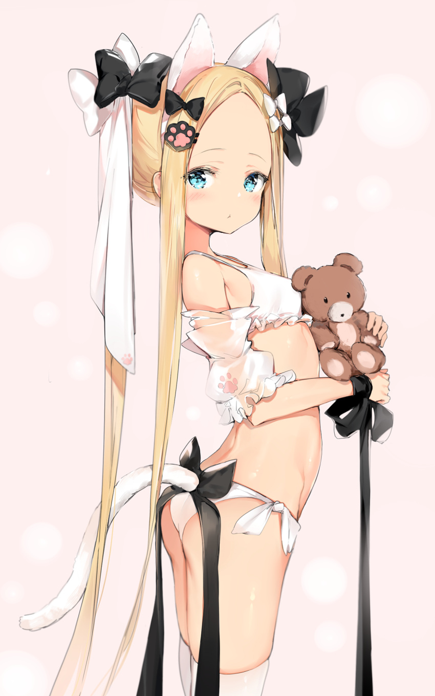 1girl abigail_williams_(fate/grand_order) alternate_hairstyle animal_ears arched_back ass bangs bare_shoulders black_bow blonde_hair blue_eyes blush bow bra breasts brown_background closed_mouth commentary detached_sleeves fate/grand_order fate_(series) forehead from_side hair_bow hair_ornament hairclip highres holding holding_stuffed_animal long_hair looking_at_viewer looking_to_the_side panties parted_bangs paw_hair_ornament ponytail puffy_short_sleeves puffy_sleeves see-through see-through_sleeves short_sleeves silver_(chenwen) simple_background small_breasts solo standing stuffed_animal stuffed_toy symbol_commentary tail teddy_bear underwear very_long_hair white_bra white_panties white_sleeves