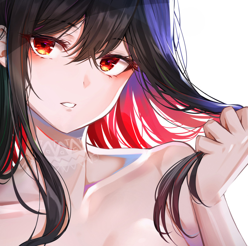 1girl absurdres bangs bare_shoulders black_hair breasts close-up collarbone commentary_request gradient_hair hair_between_eyes hand_up head_tilt highres holding holding_hair huge_filesize korean_commentary long_hair looking_at_viewer multicolored_hair original parted_lips red_eyes redhead revision sidelocks simple_background solo sunhyun tattoo teeth upper_body white_background