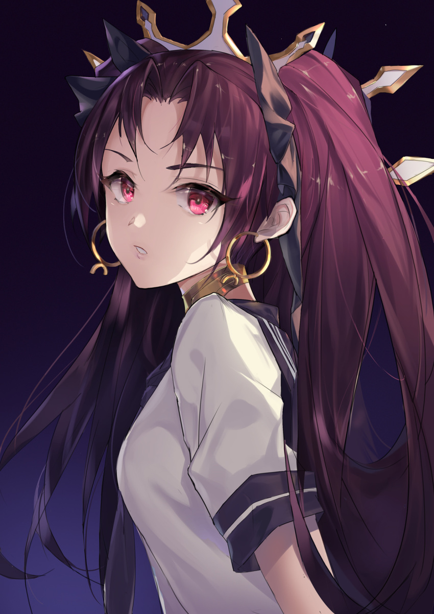 1girl bangs black_bow black_sailor_collar bow breasts brown_hair commentary_request earrings eyebrows_visible_through_hair fate/grand_order fate_(series) gradient gradient_background hair_bow highres hoop_earrings ishtar_(fate/grand_order) jewelry long_hair parted_bangs purple_background rabbit_(tukenitian) red_eyes sailor_collar school_uniform serafuku shirt short_sleeves small_breasts solo tiara two_side_up upper_body v-shaped_eyebrows very_long_hair white_shirt