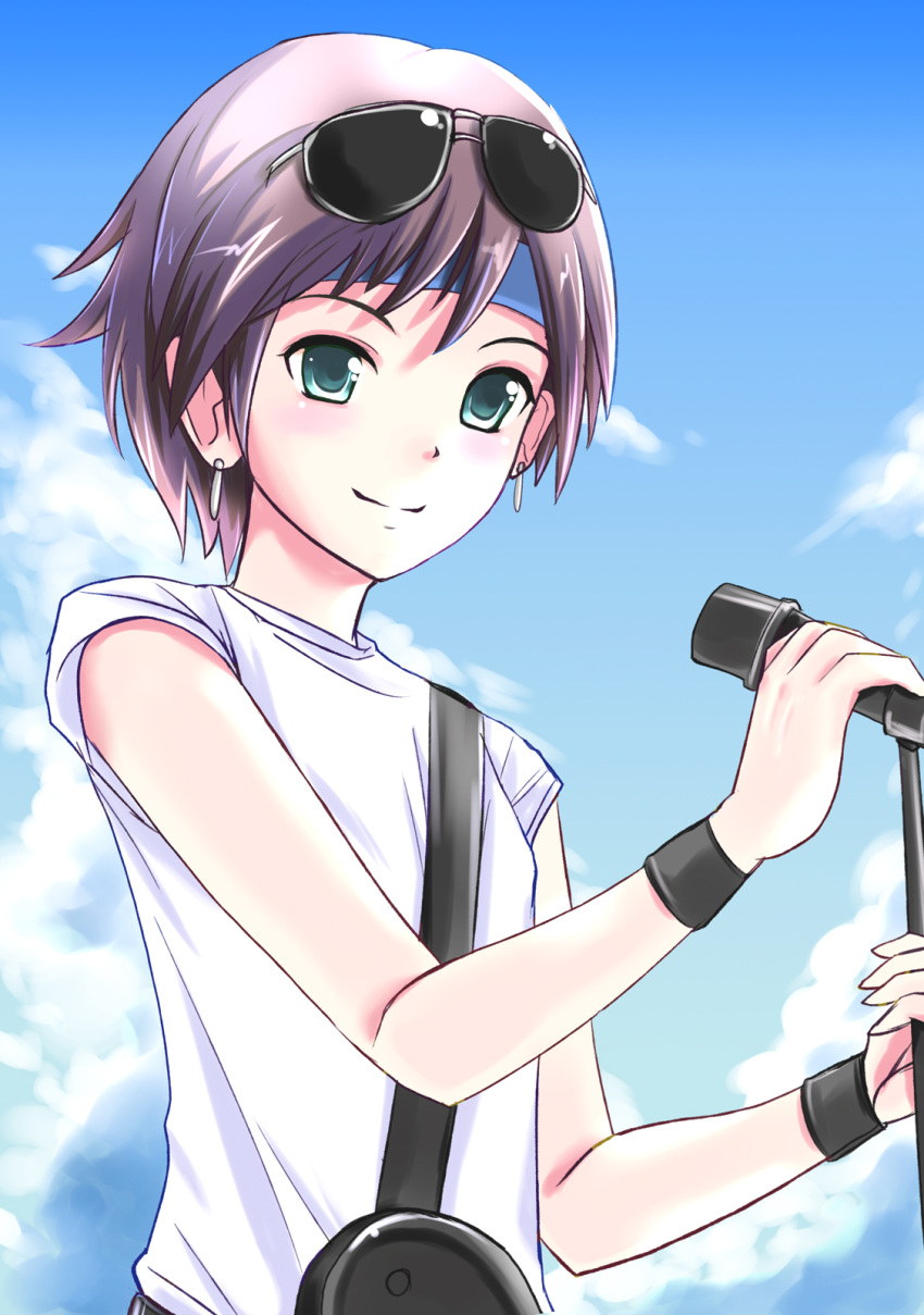 cloud clouds earrings green_eyes headband highres idolmaster jewelry kikuchi_makoto microphone microphone_stand short_hair sky smile suishin_(pixiv54529) sunglasses t-shirt