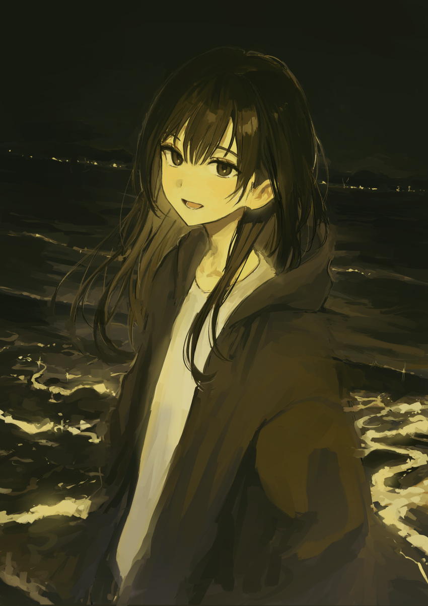 1boy absurdres androgynous beach black-haired_boy_(iwzry) black_hair brown_eyes brown_jacket funabashi_(iwzry) hair_between_eyes highres hood hooded_jacket jacket long_hair looking_at_viewer night night_sky ocean open_mouth original outdoors shirt sky smile solo standing upper_body white_shirt